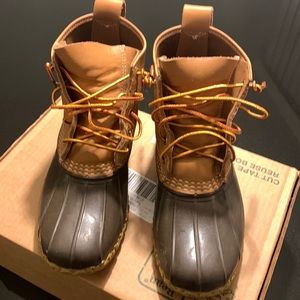 Llbean all weather duck boot.  Woman’s size 8 winter boot.